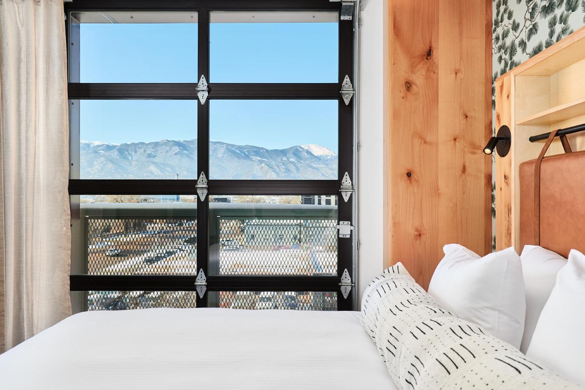 Kinship Landing Hotel Colorado Springs Quarto foto